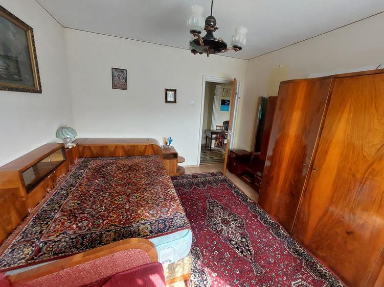 Apartament cu 2 camere decomandat, mobilat în Tomis Nord