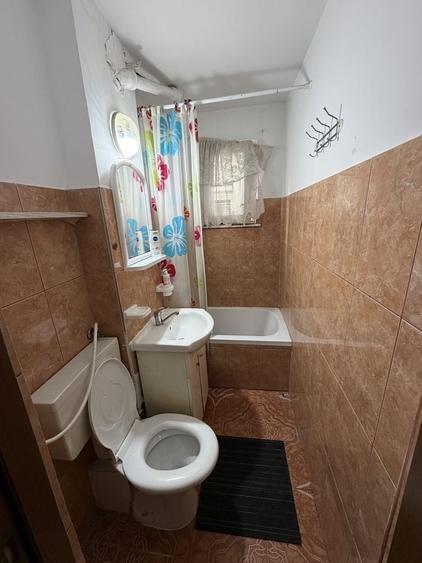 Apartament cu 2 camere nedecomandat în Central