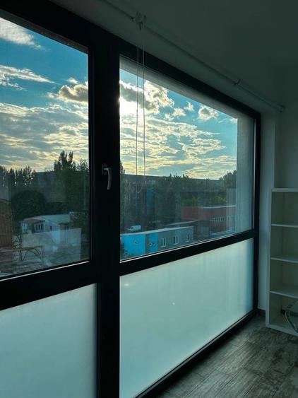 Apartament cu 2 camere semidecomandat în Berceni