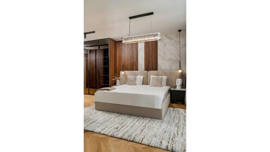 Casă individuală cu 6 camere cu Piscina în Pipera