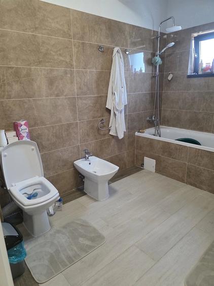 Apartament cu 2 camere decomandat în Bucium