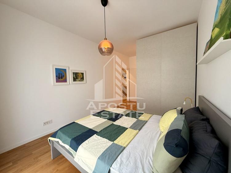Apartament cu 2 camere decomandat, mobilat în Central