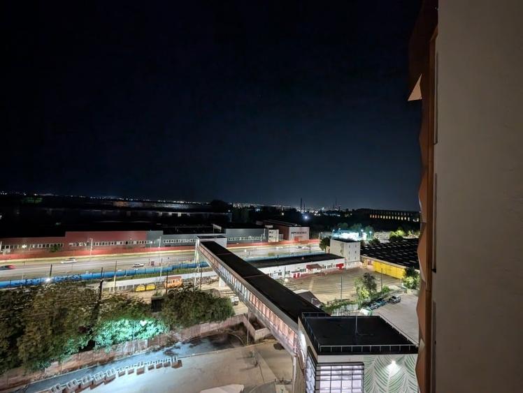Apartament cu 2 camere semidecomandat, mobilat în Berceni