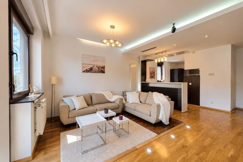 Apartament cu 5 camere în Herăstrău