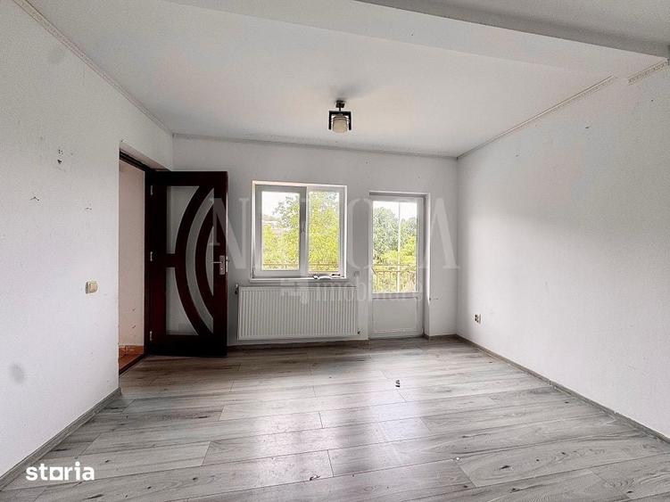 Casă cu 8 camere cu Teren 500 Mp în Iris