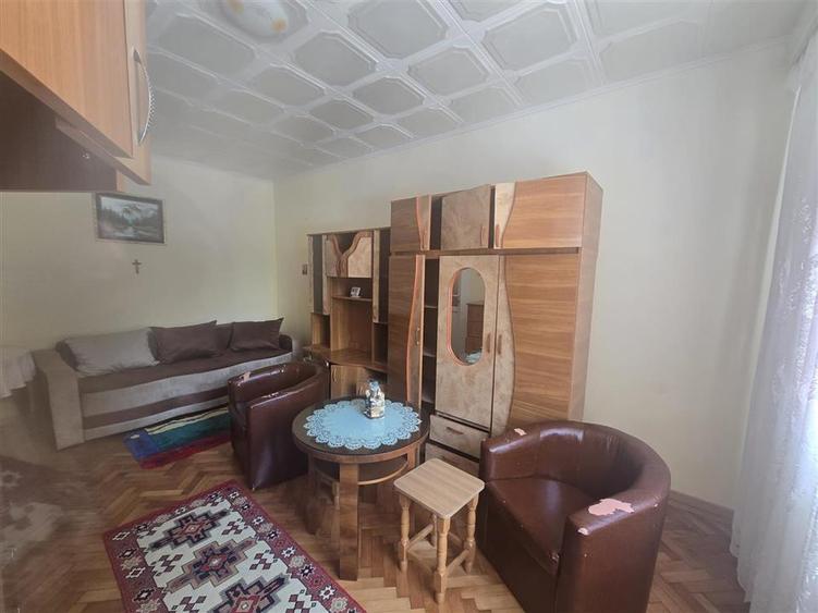Apartament cu o camera spatios zona Negoiu Fagaras - 1
