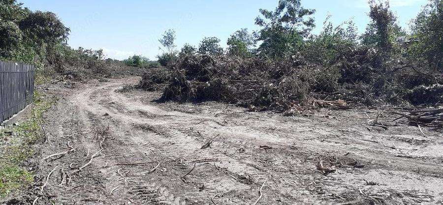 Teren de 2152 mp, în Cătina