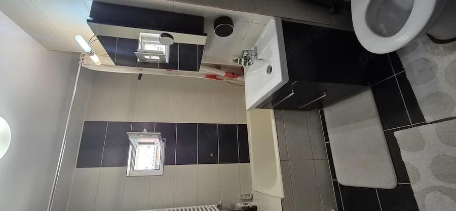 Apartament cu 2 camere semidecomandat în Bucovina