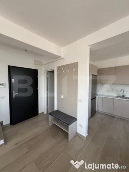 Apartament cu 3 camere decomandat în Mărtinești