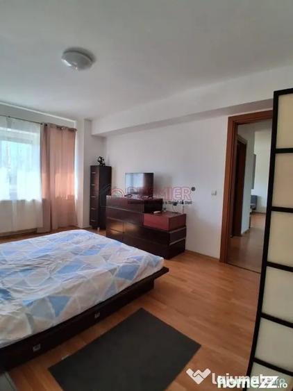Apartament cu 2 camere decomandat în Splaiul Unirii