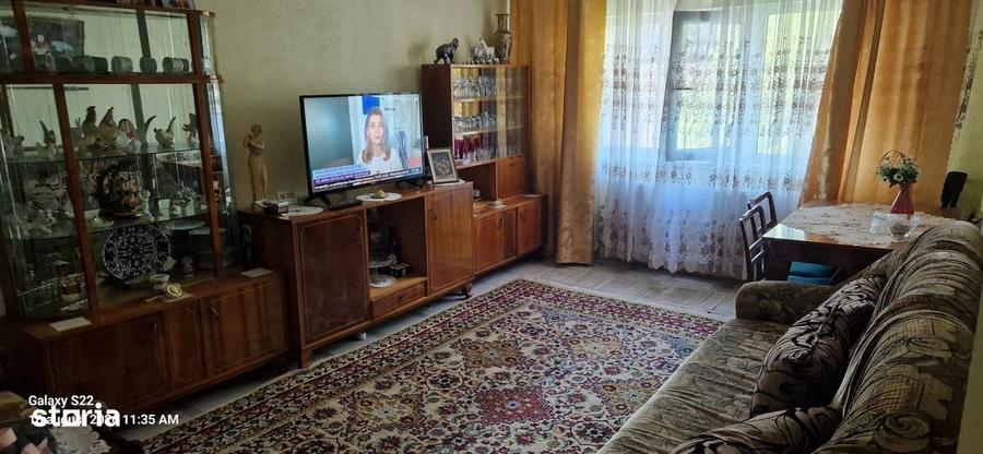 Apartament cu 2 camere în Km 4