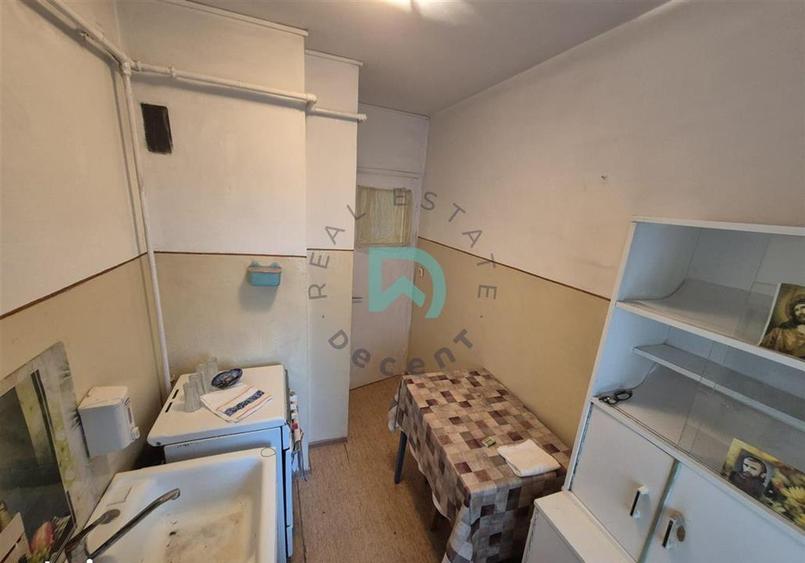 Apartament cu 2 camere decomandat în Griviței