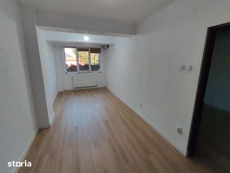 Apartament cu 3 camere decomandat în Tătărași