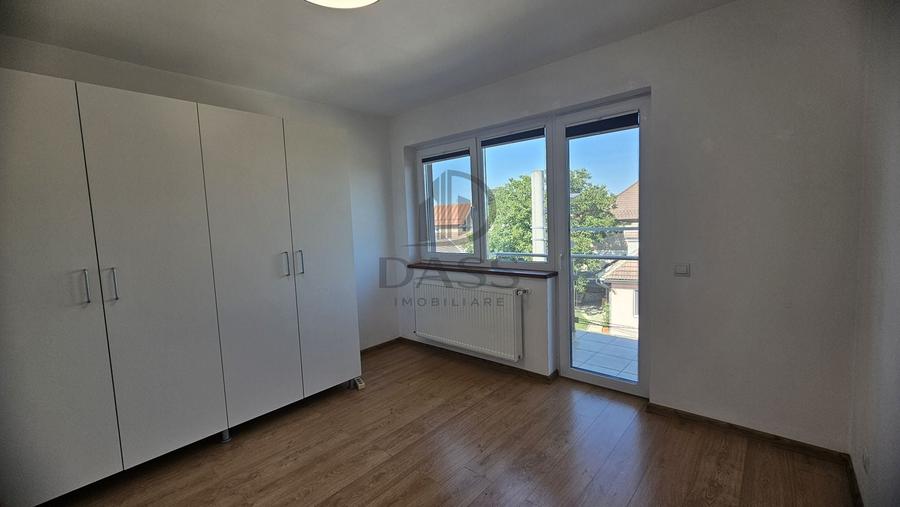 Apartament cu 6 camere decomandat, mobilat în Turnișor