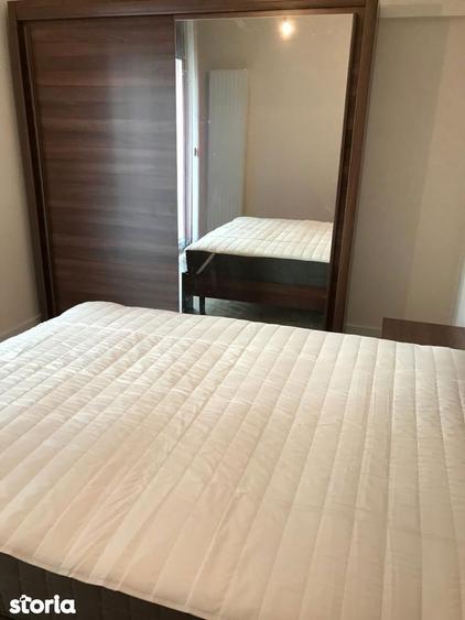 Apartament cu 3 camere, mobilat în Tei