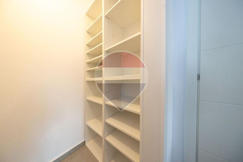 Apartament cu 2 camere decomandat, mobilat în Noua