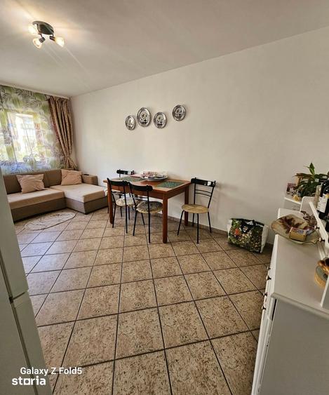 Apartament cu 2 camere decomandat în Decebal