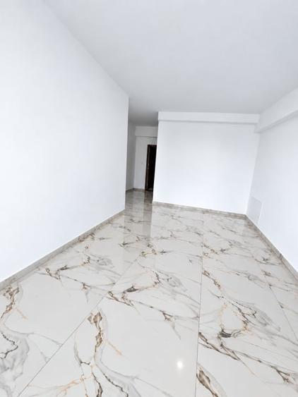 Apartament cu 3 camere decomandat în Calea Severinului