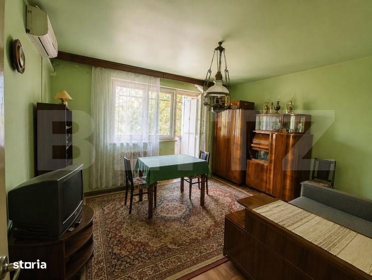 Apartament cu 3 camere decomandat în Deve