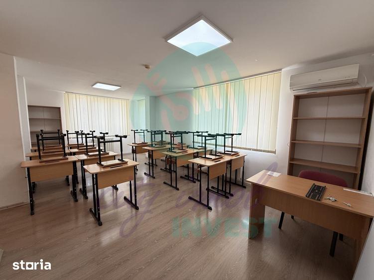 Casă cu 5 camere cu Teren 150 Mp în Grivița