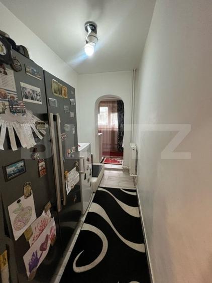 Apartament cu 3 camere, 55 mp, parter, zona George Enescu - 10