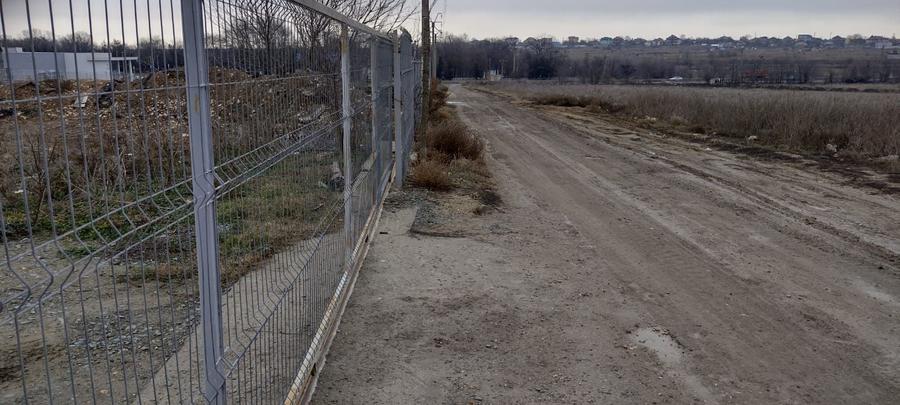 Teren Construcții intravilan de 5600 mp, în Nord