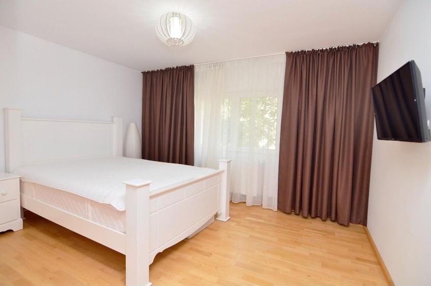 Apartament cu 2 camere decomandat în Vitan
