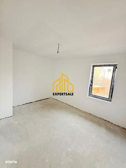Casă cu 4 camere în Prelungirea Ghencea