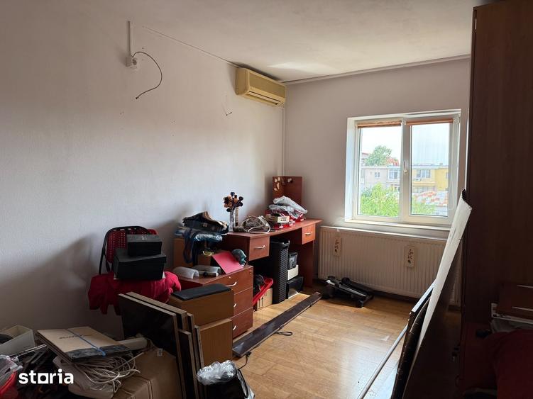 Apartament cu 4 camere în Central