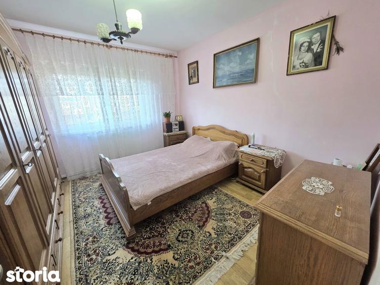 Apartament cu 3 camere decomandat, mobilat în Gării