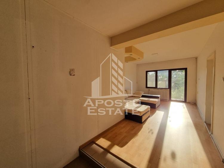 Duplex spatios, regim P+1, cu garaj Ronat - 2