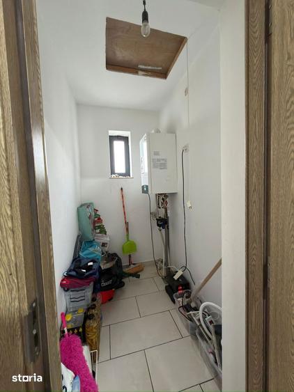 Casă cu 3 camere cu Teren 500 Mp în Central