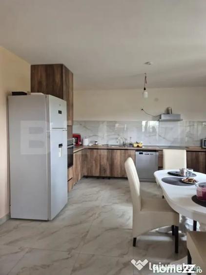 Casă cu 4 camere cu Teren 1399 Mp în Ernei