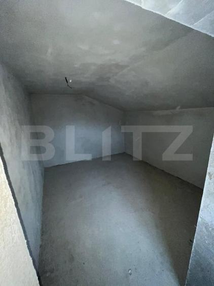 Duplex cu 7 camere cu Teren 810 Mp în Bărbulețu