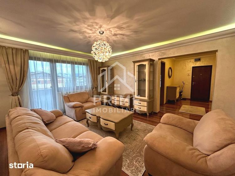 Apartament cu 3 camere, mobilat în Cetate