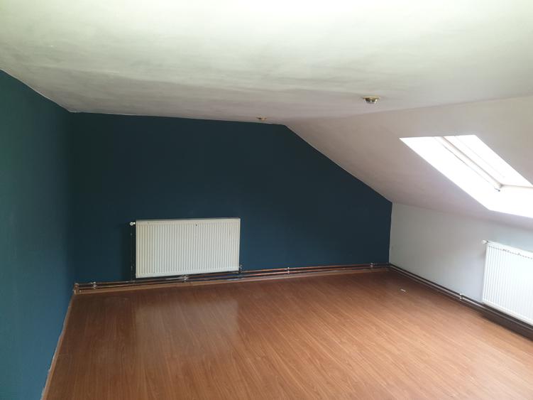 Casă individuală cu 8 camere cu Teren 1820 Mp în Vadu Moldovei