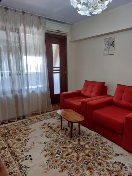 Apartament cu 2 camere semidecomandat în Sud