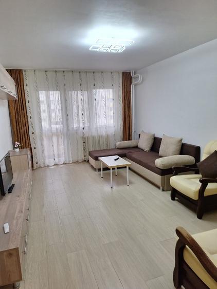 Apartament cu 3 camere circular în Pantelimon
