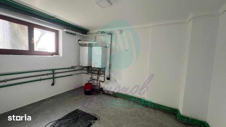 Casă cu 7 camere cu Teren 276 Mp în Cotroceni