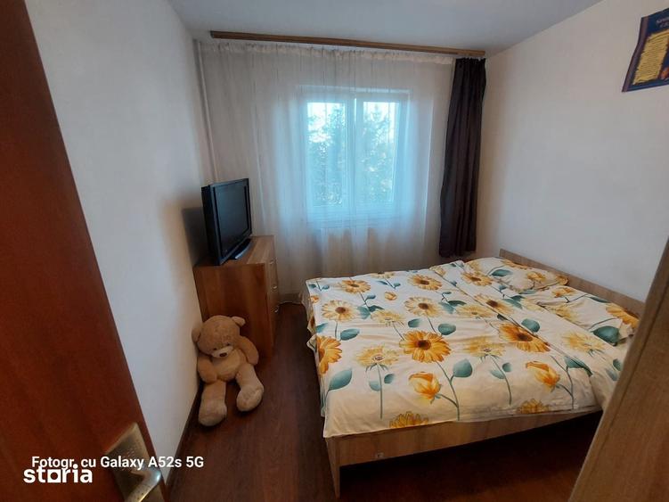 Apartament cu 2 camere decomandat în Cedonia