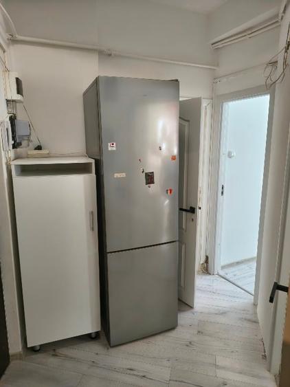 Apartament cu 2 camere decomandat, mobilat în Armeneasca