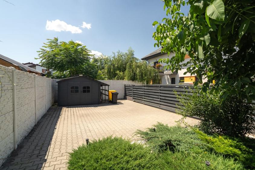 Casă individuală, elegantă, discretă, lumină naturală și confort autentic - 54