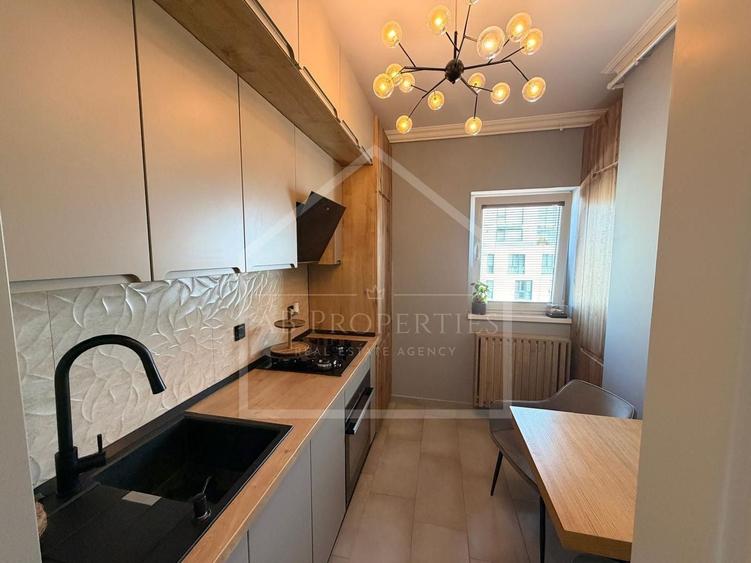 Apartament cu 3 camere decomandat, mobilat în Sisești