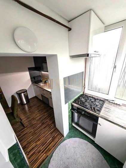 Apartament cu 3 camere decomandat în Lunei