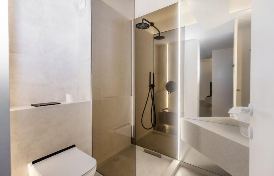 Apartament cu 3 camere decomandat, mobilat în Cotroceni