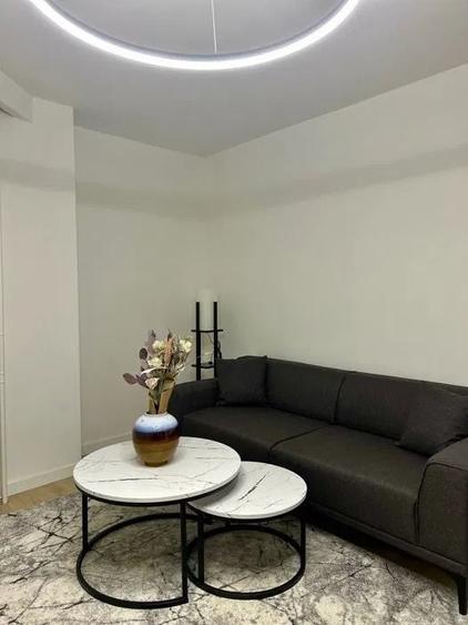 Apartament cu 2 camere decomandat, mobilat în Vitan Mall