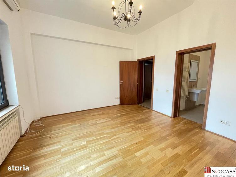 Apartament cu 5 camere în Floreasca