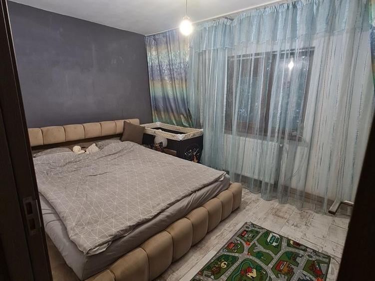 Apartament cu 2 camere semidecomandat, mobilat în Rovine