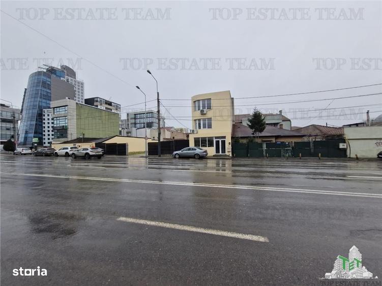 Spațiu comercial, de 410 mp, în Delfinariu