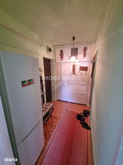 Apartament cu 2 camere decomandat în Cetate